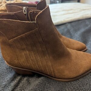 Women's Suede Ankle Bootie - Brown
